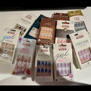 Press on nails lot of 11